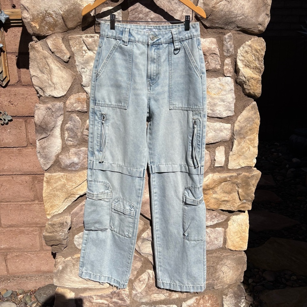 Refuge Jeans Cargo Wide Leg Baggy Size 1 Light Wash Denim Y2K